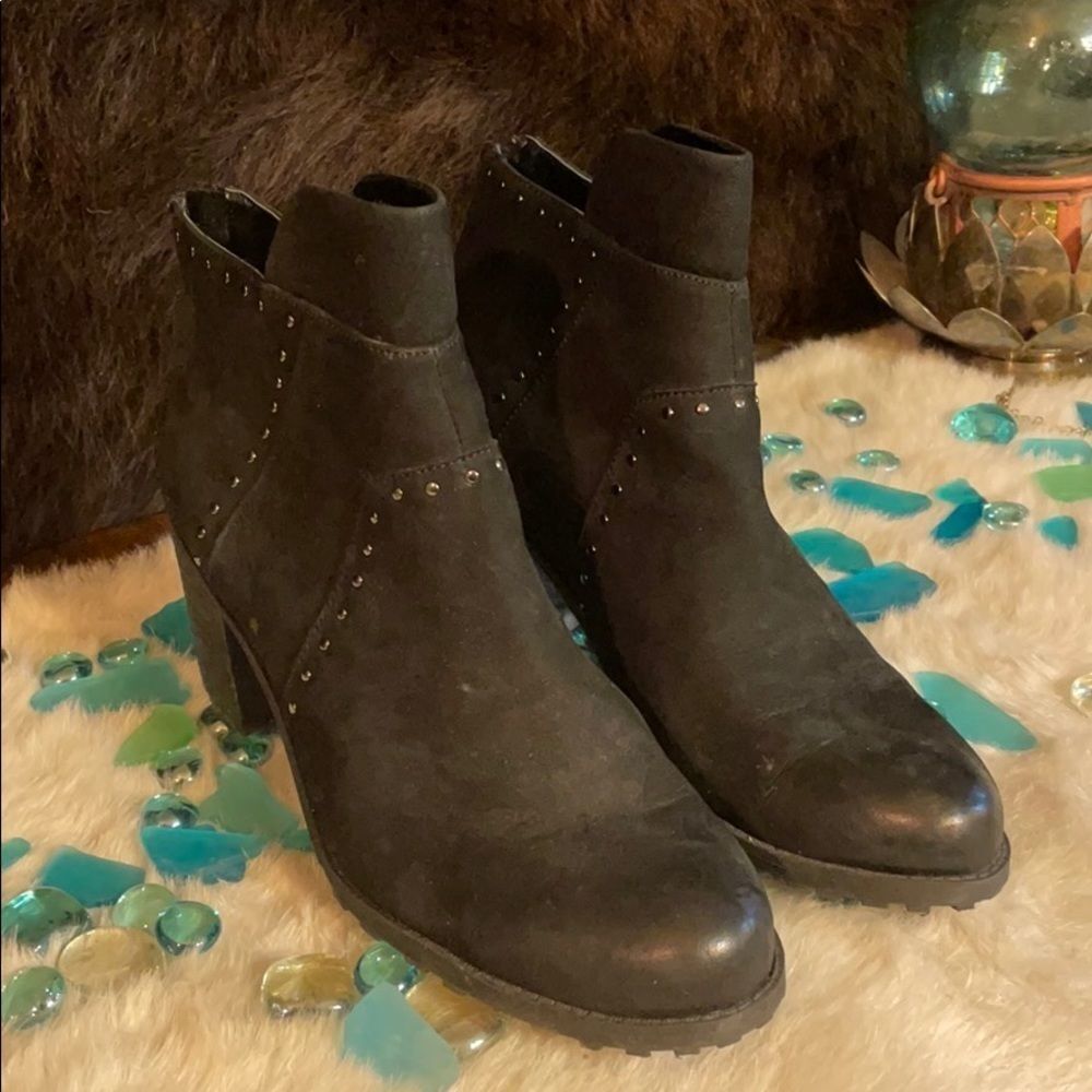 Areosoles booties 10M (3691)
